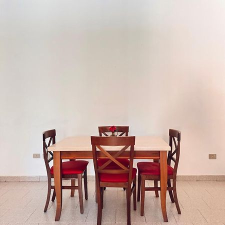 Casa Con Giardino E Accesso Indipendente Lägenhet Bergamo Exteriör bild