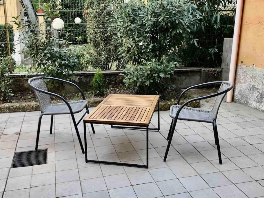 Casa Con Giardino E Accesso Indipendente Lägenhet Bergamo Exteriör bild